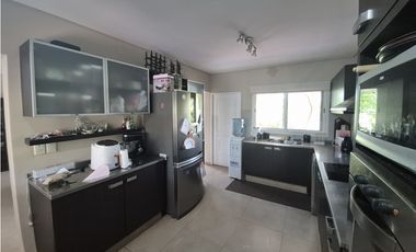 Venta Casa Club de Campo La Eugenia