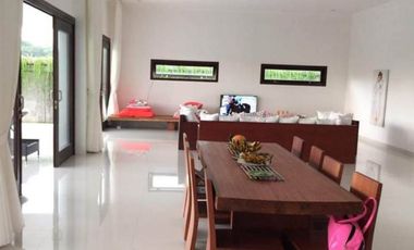 Villa eksklusif di Montong dekat Senggigi Lombok Barat code