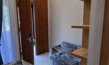 Rumah Mewah Modern Kontemporer 2 Lantai Belakang Ambarukmo Plaza Dekat UGM