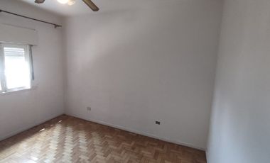 Casa PH en alquiler en Haedo Centro Sur