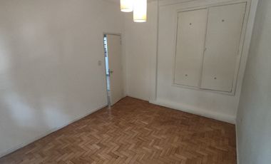 Casa PH en alquiler en Haedo Centro Sur