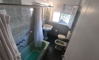 Casa PH en alquiler en Haedo Centro Sur