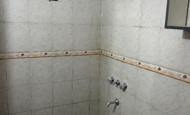 Departamento en alquiler en Isidro Casanova