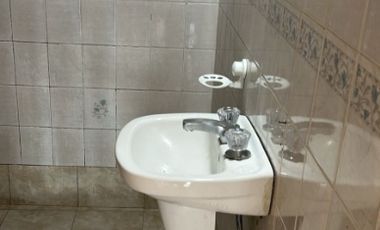 Departamento en alquiler en Isidro Casanova