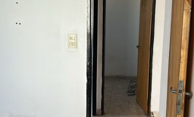 Departamento en alquiler en Isidro Casanova