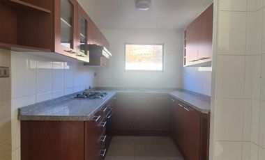 Casa en Arriendo en Centro nuevo Machali