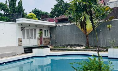 Semi Furnished Lokasi Sangat Strategis Lingkungan Nyaman di Antasari