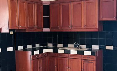 Semi Furnished Lokasi Sangat Strategis Lingkungan Nyaman di Antasari