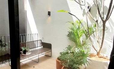 Rumah 2 lantai Minimalis Modern di Jakarta Timur