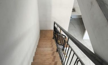 Raya rangka ruko nol jalan raya