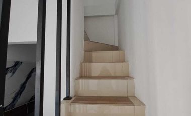 Dijual rumah mewah murah rumah 2 lantai di Sukodono sidoarjo