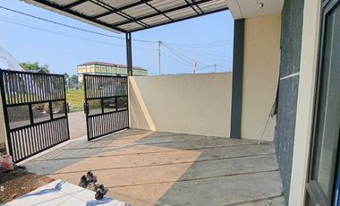 Dijual rumah mewah murah rumah 2 lantai di Sukodono sidoarjo