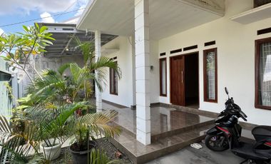 DIJUAL RUMAH JALAN MAYOR ZURBI BUSTAN SUKARAMI PALEMBANG