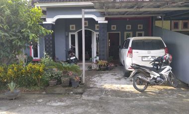 DIJUAL RUMAH FULL FURNISH KOMPLEK PASUNDAN PERMAI KALIDONI PALEMBANG