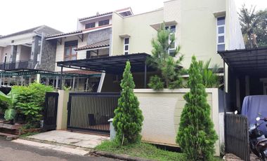 Rumah 2 lantai cantik di Cluster Kintamani PuriGading Jatiwa