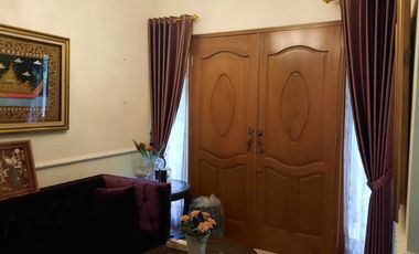 Rumah 2 lantai cantik di Cluster Kintamani PuriGading Jatiwa