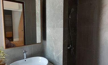 Rumah Modern Konsep Double Deck di Jakarta Selatan