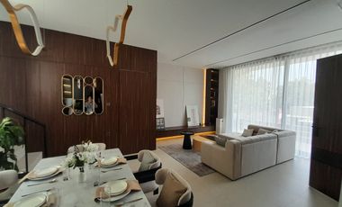 Rumah Modern Konsep Double Deck di Jakarta Selatan