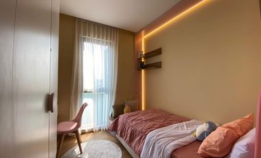 Rumah Modern Konsep Double Deck di Jakarta Selatan