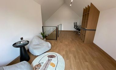 Rumah Modern Konsep Double Deck di Jakarta Selatan