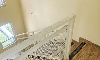 Rumah mewah sepatan 2 lantai dekat bandara soetta cluster grandcity