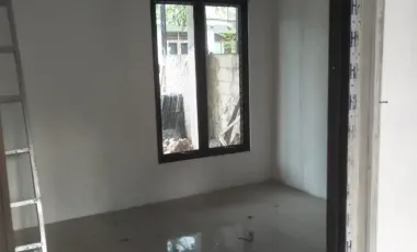 Rumah 2 lantai jual Bu type 90/70 limo
