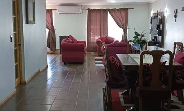 HERMOSA CASA EN COMUNA DE LINARES