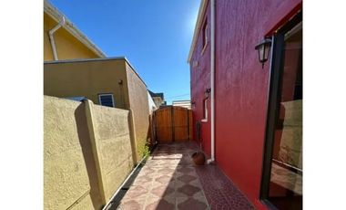 SE VENDE CASA EN VALPARAISO CURAUMA
