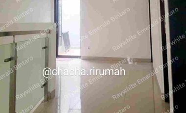 Rumah Baru Siap Huni Hoek Dalam Cluster Furnished MRT Lebak Bulus