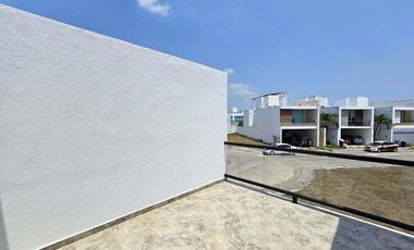 Casa en Venta Residencial Las Palmas
