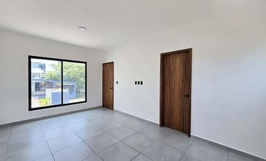 Casa en Venta Residencial Las Palmas
