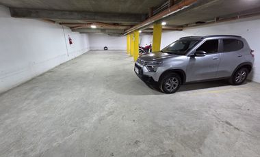 Cochera, ubicada Azara 851, Lomas de Zamora