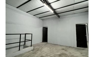 Bodega en renta Col. Vidriera, Monterrey, N.L.
