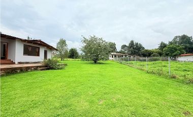 CASA EN RENTA ACATITLAN VALLE DE BRAVO