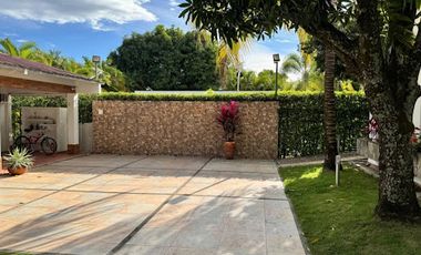 VENTA de CASA RESIDENCIAL en NEIVA