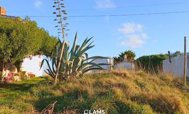 Terreno de 283 m2 a metros del mar - Barrio San Jacinto