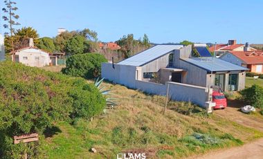Terreno de 283 m2 a metros del mar - Barrio San Jacinto