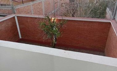 CASA EN VENTA EN SAN JUAN DEL RIO EN QUINTAS DE GUADALUPE. Lidia