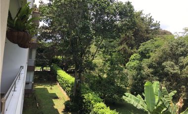 APARTAMENTO EN PANCE CON MARAVILLOSA VISTA A ZONA VERDE