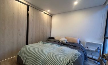 ARRIENDO APARTAESTUDIO EXTERIOR EN LA COLINA