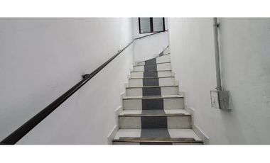 LOCAL COMERCIAL DUPLEX EN ARRIENDO, ENVIGADO, ZONA CENTRO P2