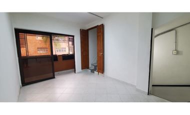 LOCAL COMERCIAL DUPLEX EN ARRIENDO, ENVIGADO, ZONA CENTRO P2