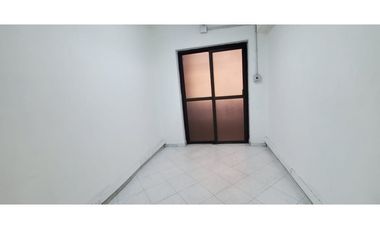 LOCAL COMERCIAL DUPLEX EN ARRIENDO, ENVIGADO, ZONA CENTRO P2