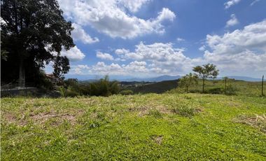 VENTA DE ESPECTACULAR LOTE CAMPESTRE SECTOR VIA ARMENIA - PEREIRA