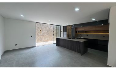 CASA UNIDAD ABIERTA BARRO BLANCO SMG