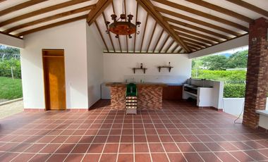 Vendo hermosa casa de 1 piso en Sopetran parcelación cerrada