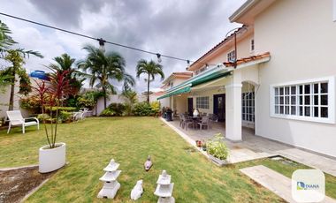 Venta de casa en Bosques de Cibeles