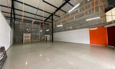 LOCAL / JUAN DIAZ / CRYSTAL PLAZA / 277M / PLANTA BAJA / VACIO