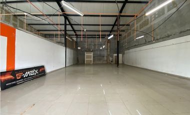 LOCAL / JUAN DIAZ / CRYSTAL PLAZA / 477M / PLANTA BAJA / VACIO