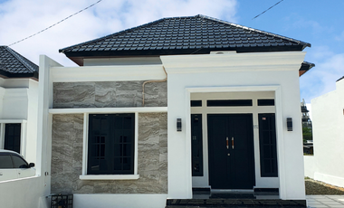 Dijual Rumah Classic di Pagar Air Kawasan Lambaro - Hunian Nyaman Idaman Semua Orang!